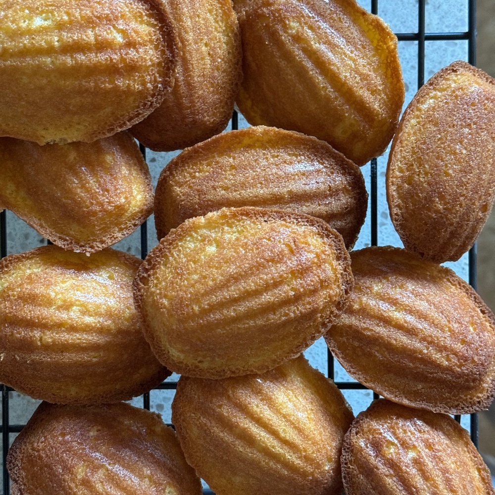 Meet your Posher, Juliette